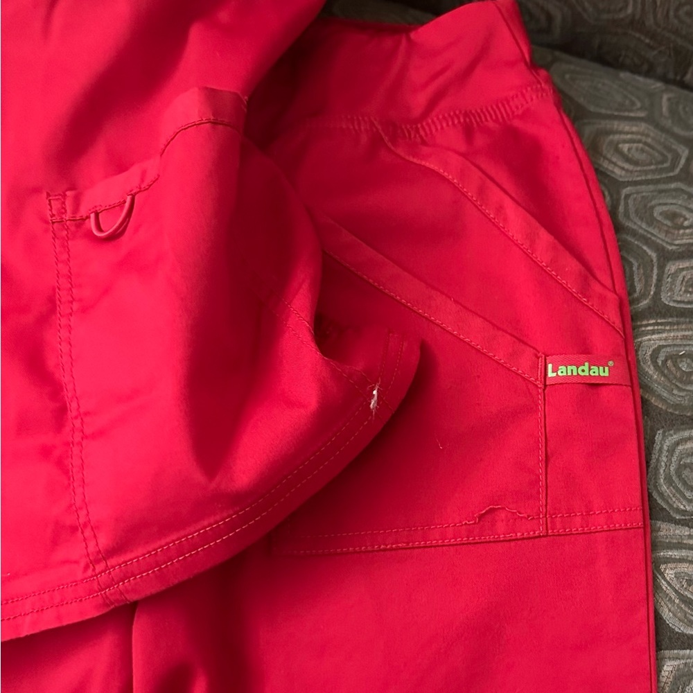Landau Scrubs
